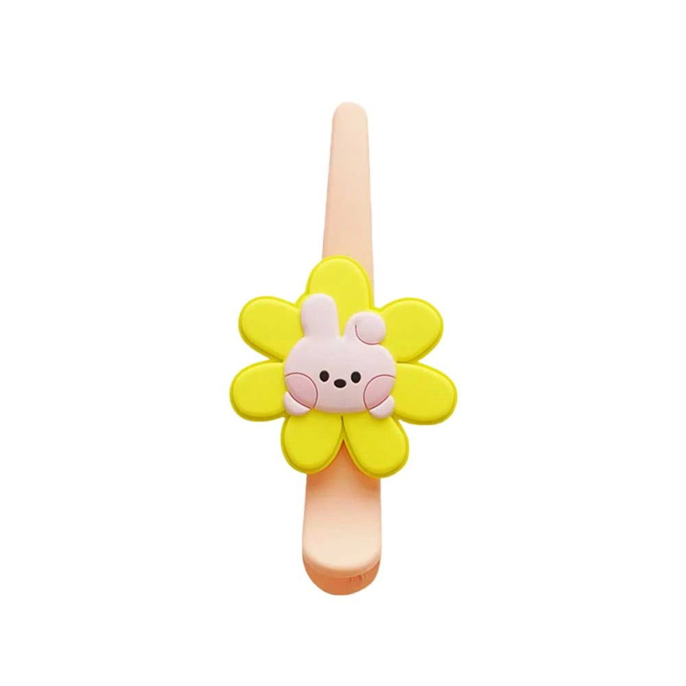 BT21 Happy Flower Hair Clip