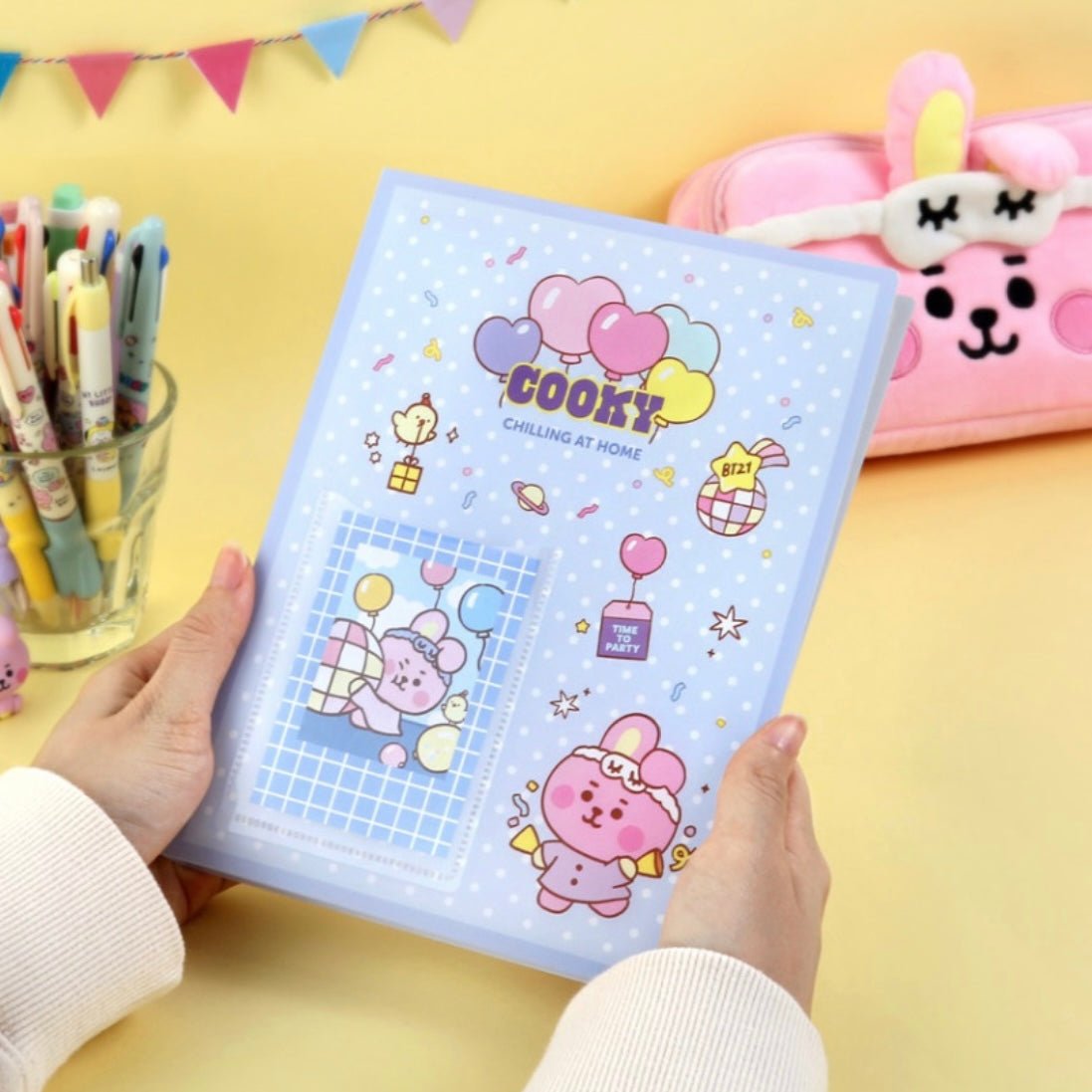 BT21 Party Photocard Album