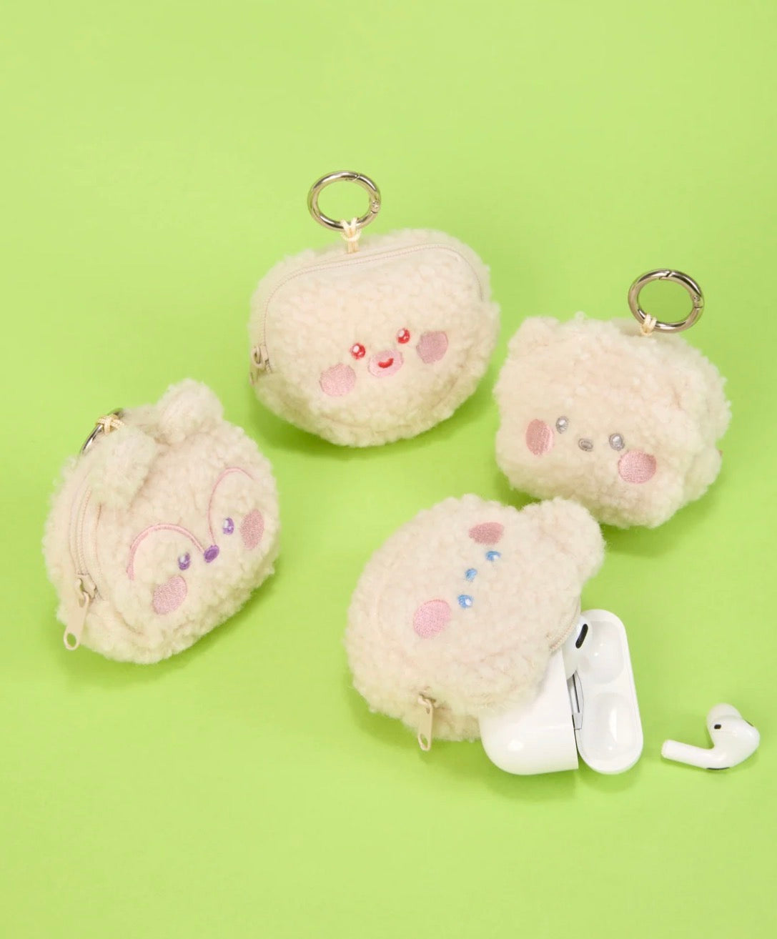 [PRE-ORDER] BT21 New Year Pouch Keyring (Random)